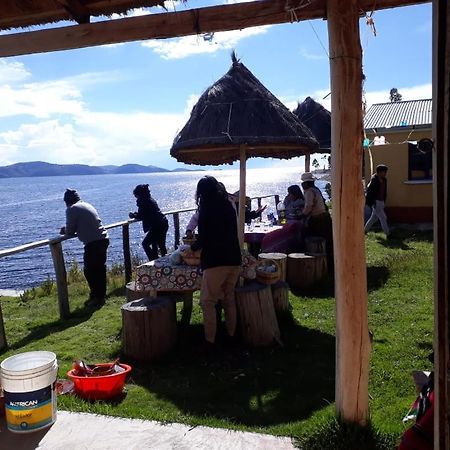 Hostal Luna Del Titikaka En Isla De La Luna Bolivia Hotell Eksteriør bilde